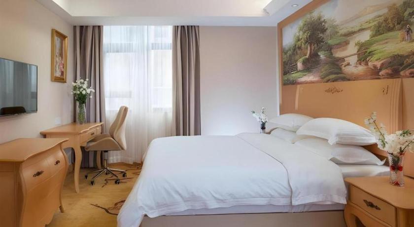Greentree Inn Shenzhen Dongmen Business Hotel Exterior photo